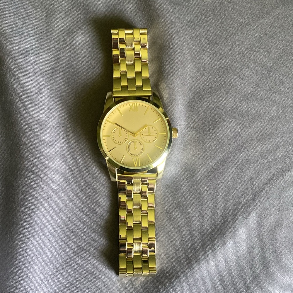 NWT Faux Gold watch